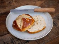 Laugenbrötchen Bild 1